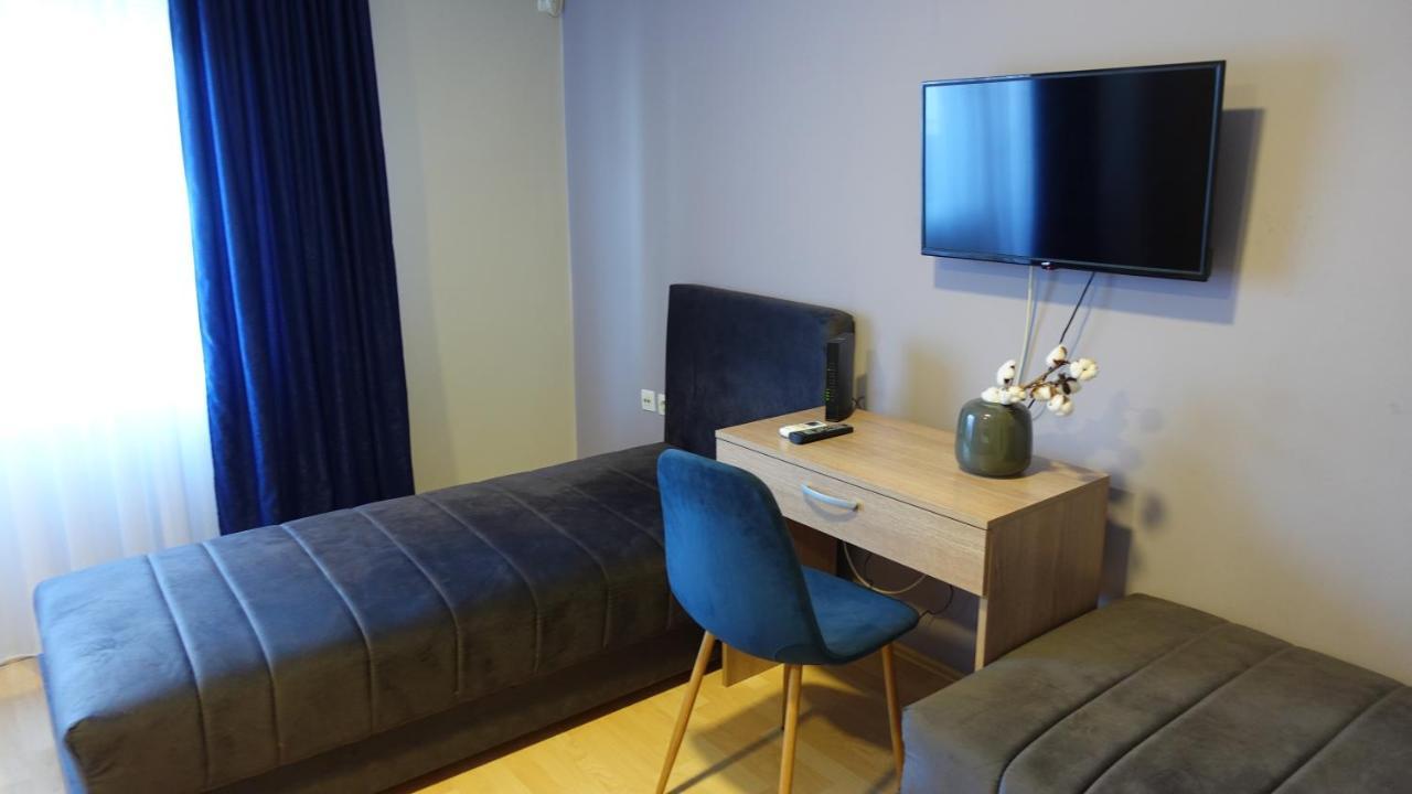 Apartments Tatjana Jagodina Bagian luar foto