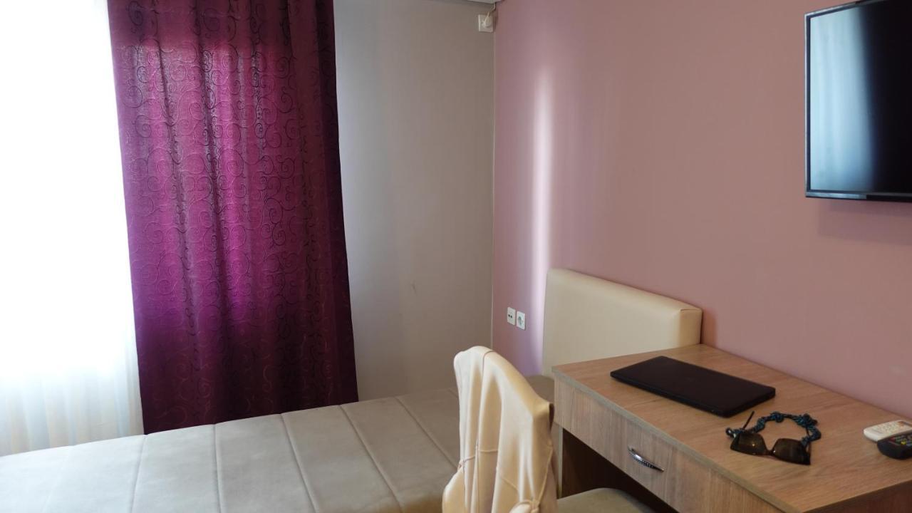Apartments Tatjana Jagodina Bagian luar foto